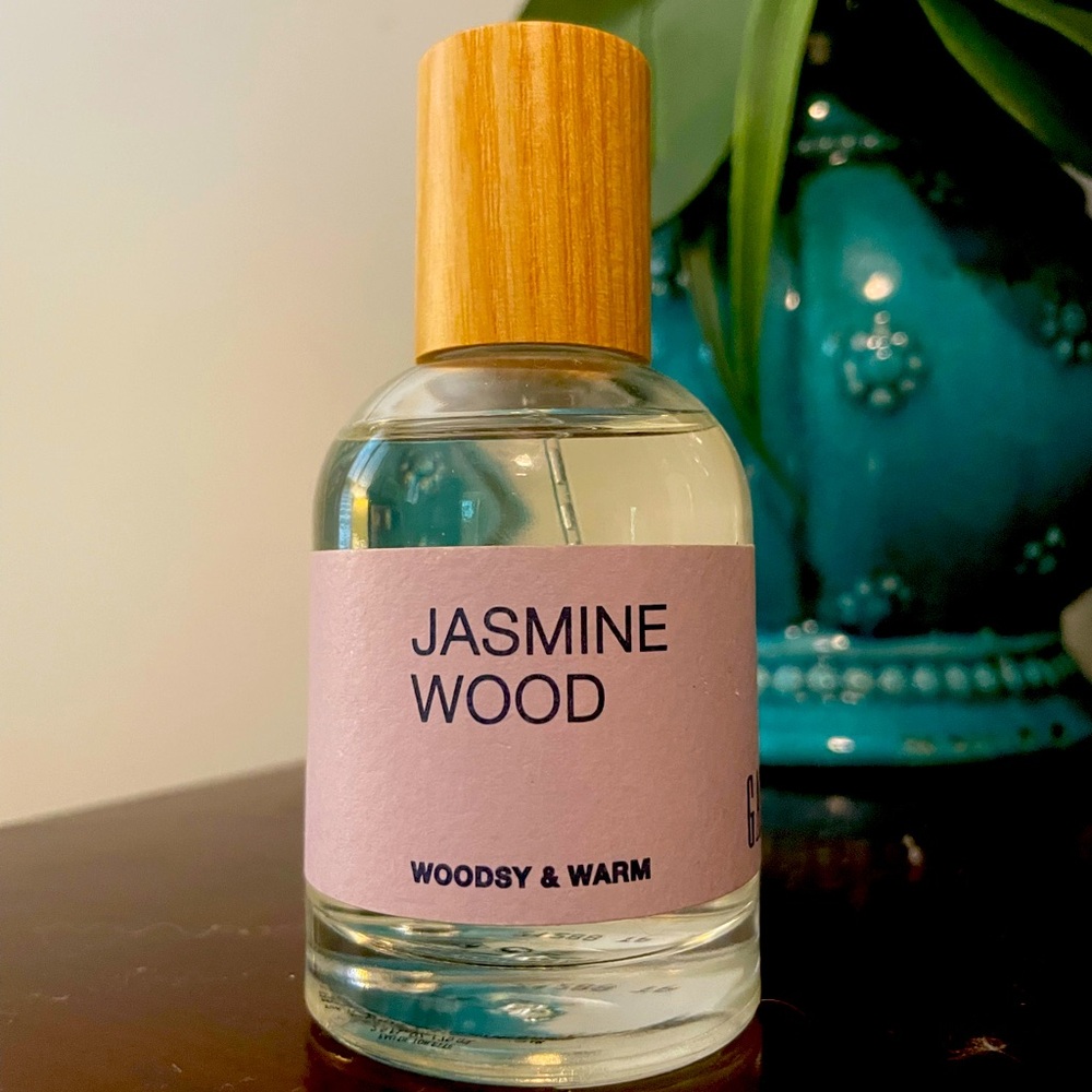 GAP Jasmine and Wood Perfume